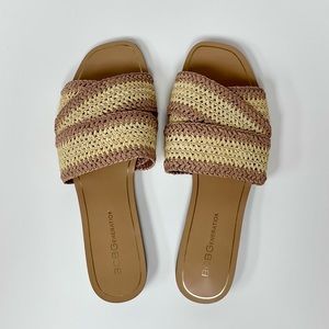 NEW with box! Woman’s BCBGeneration Krystin Slide Sandal, Size 6.5 / 37